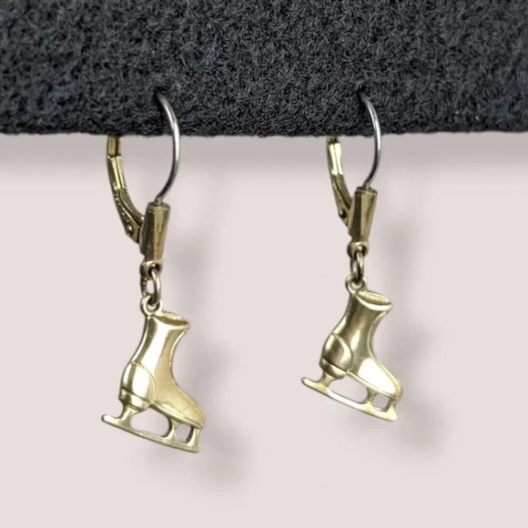 (2/$20) Vintage K&L Dangling Figure Skate Earrings - Picture 2 of 6